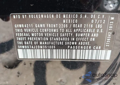 2013 Volkswagen Jetta 2.5L Se z USA, uszkodzony, nr VIN 3VWDX7AJ2DM351005